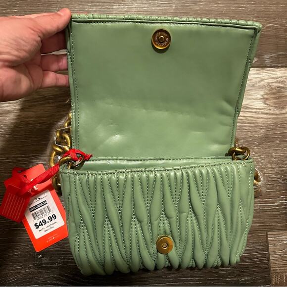 Montana West Quilted Handbag for Women Crossbody with Gold Chain - Picture 4 of 9